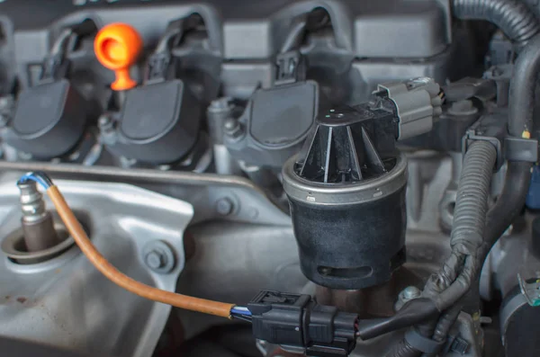 Araba motoru ile ilgili ayrıntılar