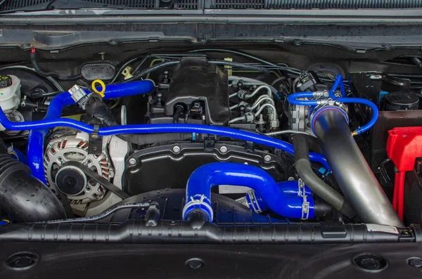 Araba motoru ile ilgili ayrıntılar