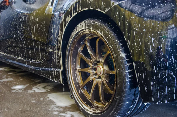 Köpüklü Oto yıkama, oto yıkama