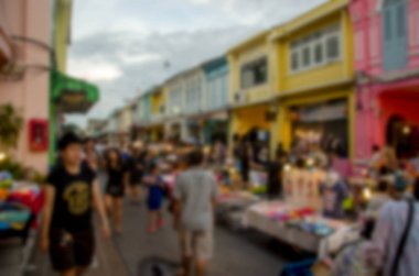 Arka plan bulanık insanlar bir şehir street.can göstermek için kullanılabilir