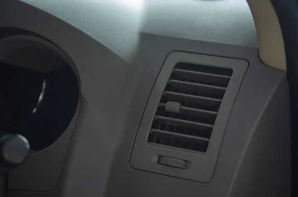 現代の車で エアコン — ストック写真