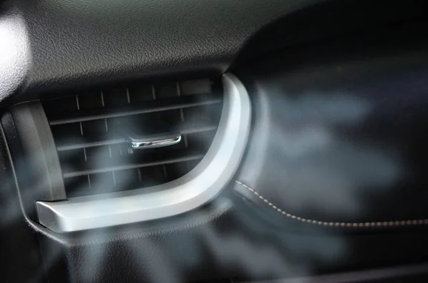 現代の車で エアコン — ストック写真