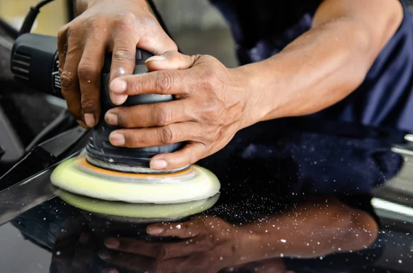 Mechanic Hand Holding Car Polish — Stock Photo, Image