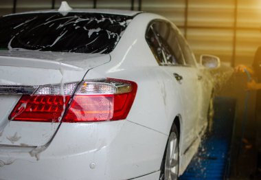 köpüklü Oto yıkama