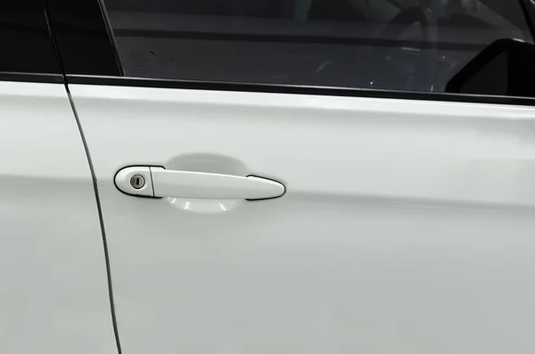 Car handle