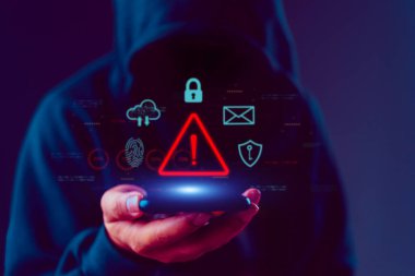 Cep telefonundan veri sızıntısı alarmı. Bulut, kilit, parmak izi ve kırmızı işaret simgelerine sahip anonim hacker siber tehdidi, sahteciliği ve kişisel veri riskini simgeliyor..