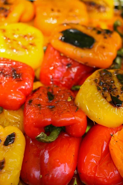 Yemek festivalinde Kırmızı Sarı biber