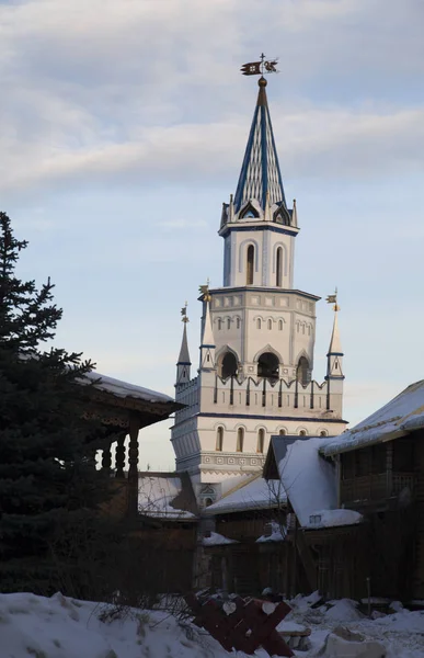 Ancient Russian Buildings Called Tower Wait Visitors — Stock Photo, Image