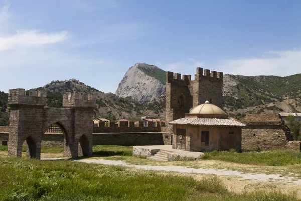 Antica Fortezza Medievale Ricorda Battaglie Vittorie Precedenti — Foto Stock