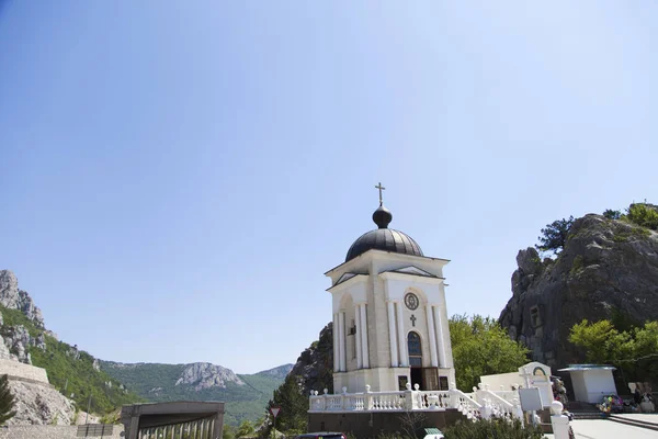 Capela Ortodoxa Montanhas Custa Lembra Eterno — Fotografia de Stock