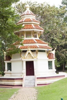 Çok güzel ve sıradışı Budistler için kutsal sitesi