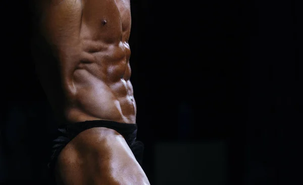 Muskulöser Männlicher Oberkörper Mit Bauch — Stockfoto