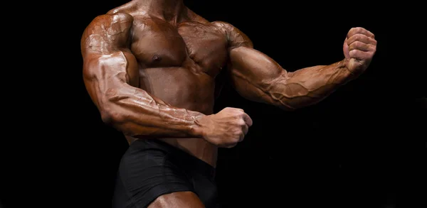 Sportler Bodybuilder Strapazieren Bizepsseite Des Arms — Stockfoto