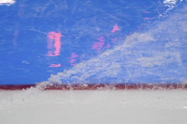 Buz hokeyi pateni kırmızı hedef hatta. Kış spor