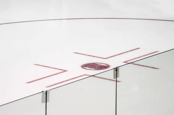 Rostro Fuera Del Círculo Hockey Sobre Hielo Deportes Invierno —  Fotos de Stock