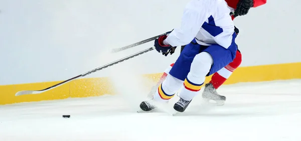 Крупным Планом Шайбой Время Игры Хоккей Зимний Спорт — стоковое фото