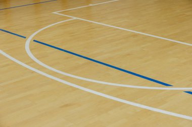 Ahşap zemin voleybol, basketbol, badminton, futsal, spor salonunun hafif efektli hentbol sahası ahşap çizgiler, ahşap zemin, spor salonu, jimnastik salonu.