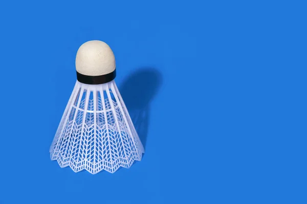 Badminton Shuttlecock Isolated Blue Background — Stock Photo, Image