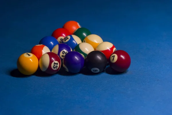 Biljartballen Blauwe Pooltafel Sport Achtergrond — Stockfoto