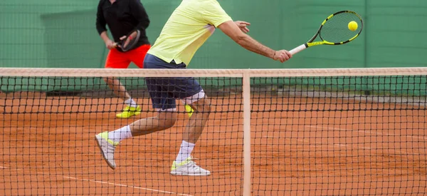 Manliga Tennisspelare Aktion Domstolen — Stockfoto