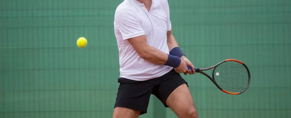 Joueur Tennis Masculin Action Sur Terrain — Photo