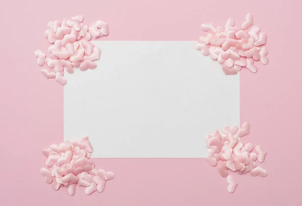 Rózsaszín Szív Alakú Dekoráció Háttér Nyaralási Koncepció — Stock Fotó