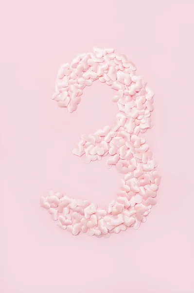 Nummer Drie Verzameld Uit Decoratieve Roze Harten Geïsoleerd Roze Achtergrond — Stockfoto