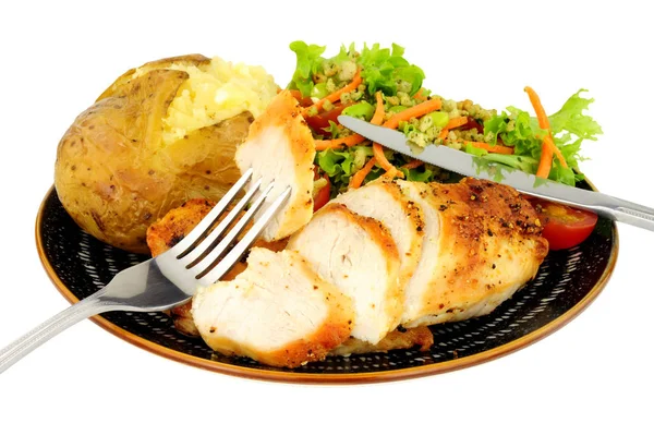 Hühner Und Ofenkartoffelmehl Mit Frischem Salat Auf Weißem Hintergrund — Stockfoto