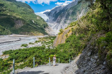 Franz Josef Glacier, Westland Tai Poutini Milli Parkı'nda Yeni Zelanda Batı kıyısında bulunan, izlemek