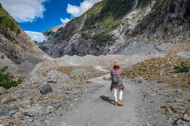 Franz Josef Glacier, Westland Tai Poutini Milli Parkı'nda Yeni Zelanda Batı kıyısında bulunan, izlemek