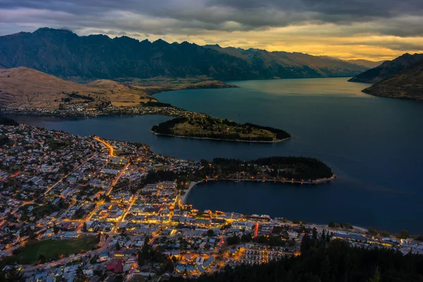 Cityscape Queenstown Lake Wakaitipu Remarkables Background Viewpoint Queenstown Skyline New — Stock Photo, Image