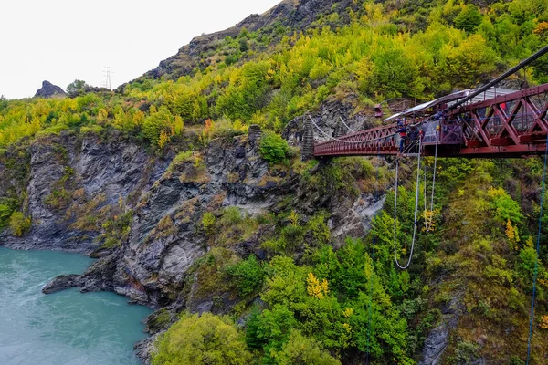 Kawarau Gorge asma köprü, bu orta Otago, Yeni Zelanda Güney Adası bulunan bungy atlama sitedir