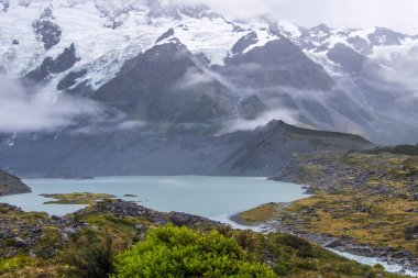 Fahişe Vadisi parça, bir en popüler yürüyen Aoraki/Mt Cook Milli Parkı, Yeni Zelanda'da çevresinde peyzaj
