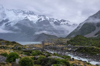 Fahişe Vadisi parça, bir en popüler yürüyen Aoraki/Mt Cook Milli Parkı, Yeni Zelanda'da