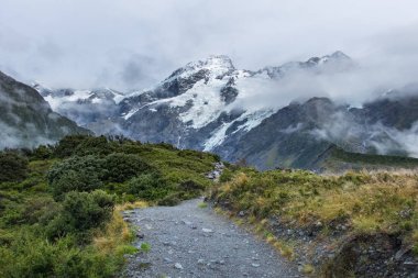 Fahişe Vadisi parça, bir en popüler yürüyen Aoraki/Mt Cook Milli Parkı, Yeni Zelanda'da