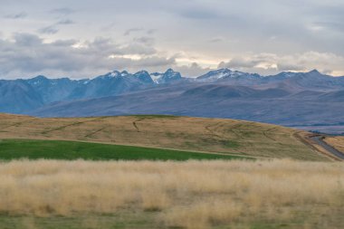 Mount John Gözlemevi Lake Tekapo, Yeni Zelanda yakın çevresinde peyzaj