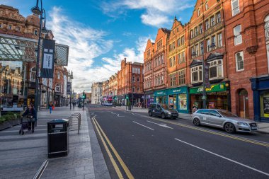 Leeds, İngiltere -2 Haziran 2019: Leeds şehir merkezi, İngiltere