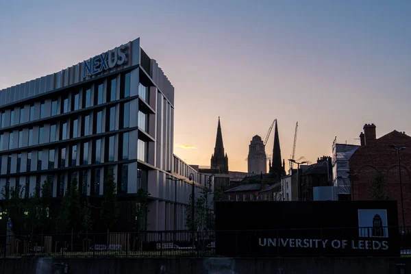 Leeds, İngiltere -2 Haziran 2019: Leeds Üniversitesi'nde Parkinson Binası, Leeds, İngiltere