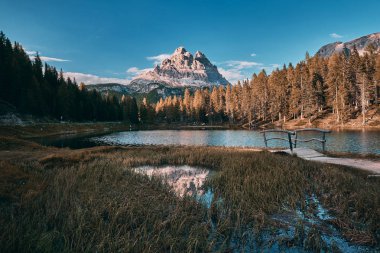 Antorno Gölü, İtalya
