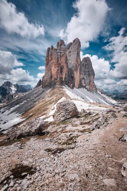 Tre Cime di Lavaredo çevresindeki manzara, Dolomitler, İtalya