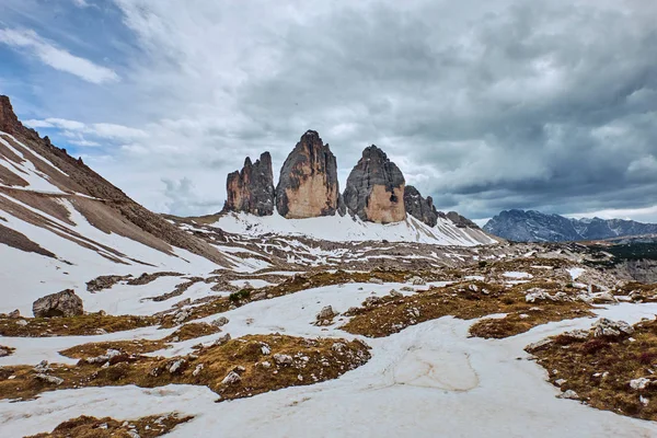 Landskapet kring Tre Cime di Lavaredo, Dolomiterna, Italien — Stockfoto