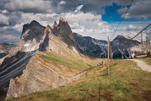 Krajina kolem vrcholu Seceda, Dolomity, Itálie — Stock fotografie