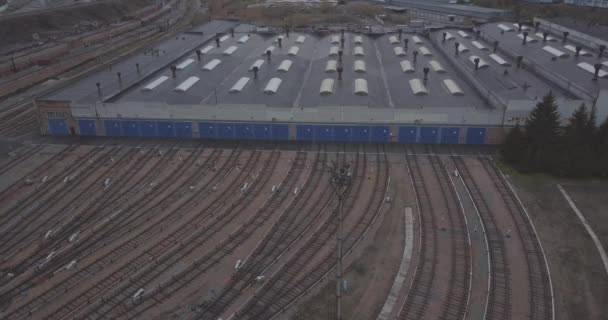 Vista Aérea Volando Por Encima Del Depósito Metro Con Una — Vídeos de Stock