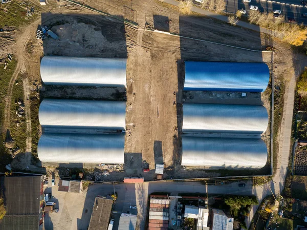 Vista Aérea Los Seis Trasteros Redondos Los Hangares Día Otoño — Foto de Stock