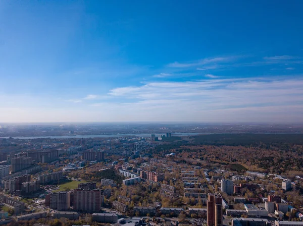 Paisaje Desde Altura Látigo Pájaro Entorno Urbano Parque Con Árboles — Foto de Stock