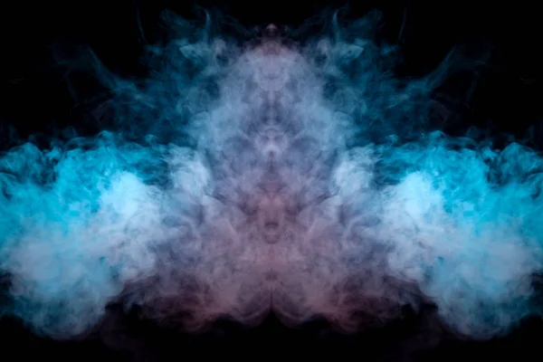 Fumaça Espessa Exalada Vape Destacada Por Uma Cor Azul Violeta — Fotografia de Stock
