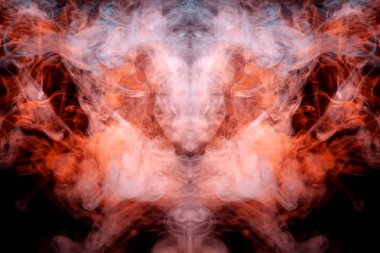 Mistik bir model kırmızı ve beyaz siyah Yalıtılmış zemin üzerinden bir korku filmi korku duygusu oluşturma dişleri ile bir hayaletin yüz şeklinde renkli duman. T-shirt baskı.