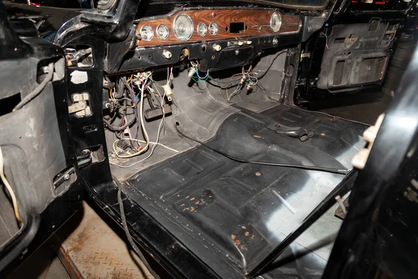 Disassembled Car Body Black Sedan Parts Interior Elements Removed Prepared — Stock Photo, Image