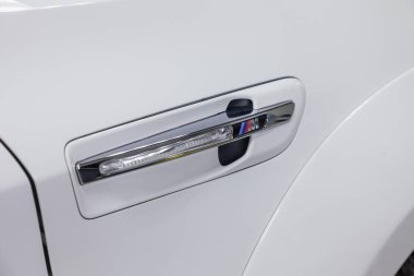 Yeni fender lüks çok pahalı Havalandırma kanalının görüntülemek 