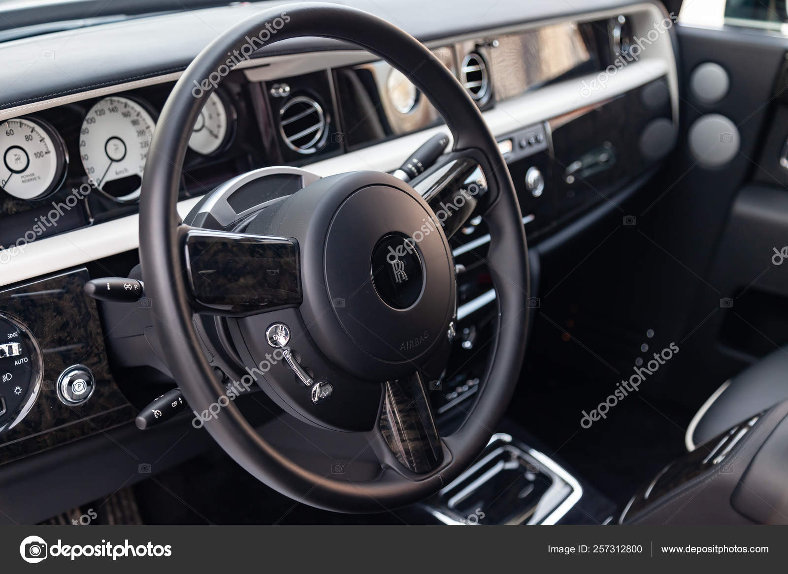 Interior View Of New A Very Expensive Rolls Royce Phantom